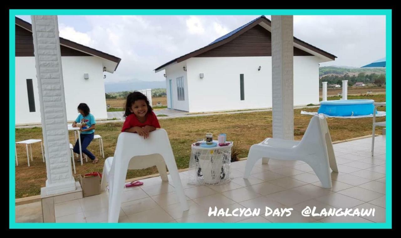 パンタイ・サナングHalcyon Days @ Langkawiアパートメント エクステリア 写真