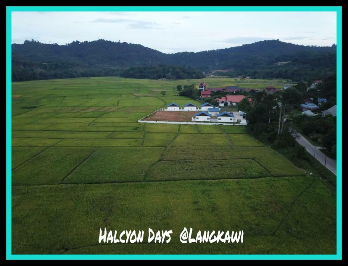 パンタイ・サナングHalcyon Days @ Langkawiアパートメント エクステリア 写真